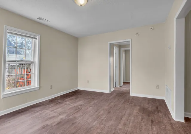 Photo 3 of Single family home for sale at 420 E State St, Murfreesboro, TN 37130 | MLS# 3213984 | Listing updated on 2026-05-15