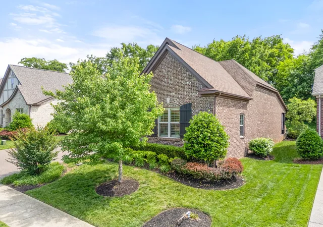 3rd image of 1049 Vinings Blvd, Gallatin, TN 37066 | MLS# 3211311