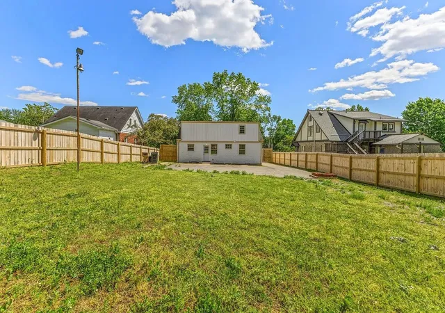 3rd image of 1425 Shelton Ave, Nashville, TN 37216 | MLS# 3206002