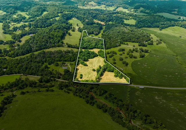 Photo 1 of Land for sale at 4545 Stephenson Schoolhouse Rd, Hampshire, TN 38461 | MLS# 3285707 | Listing updated on 2026-10-01