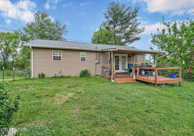 Homes for sale in Jamestown, TN | 921 Barney Holt Rd, Jamestown, TN 38556 | MLS# 3255767
