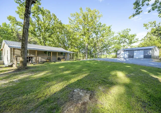 Homes for sale in Savannah, TN | 5525 Holland Creek Rd, Savannah, TN 38372 | MLS# 3206862