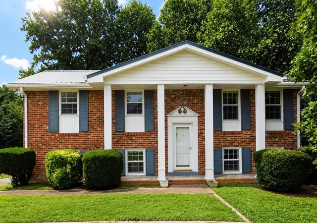 1st image of 4409 Andrew Jackson Pkwy, Hermitage, TN 37076 | MLS# 3208321