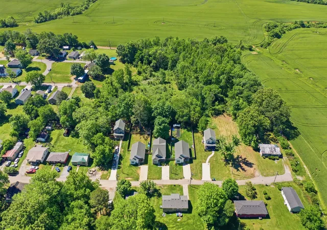 5th image of 844 20Th Ave W, Springfield, TN 37172 | MLS# 3207089