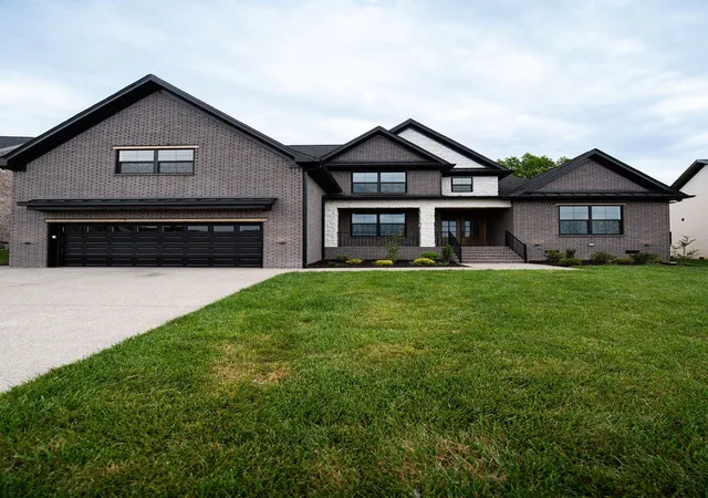 Photo 3 of Single family home for sale at 175 Karen Dr, Mount Juliet, TN 37122 | MLS# 3234043 | Listing updated on 2026-09-29