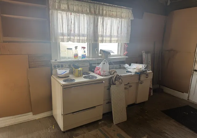2nd image of 223 N Main St, Dickson, TN 37055 | MLS# 3210834