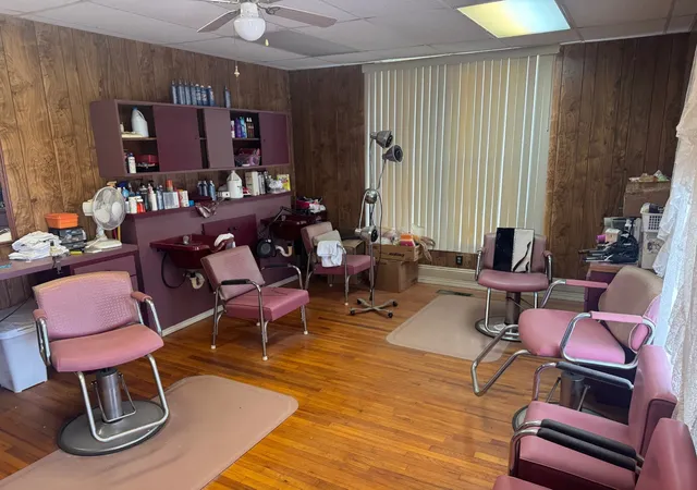 5th image of 223 N Main St, Dickson, TN 37055 | MLS# 3210834
