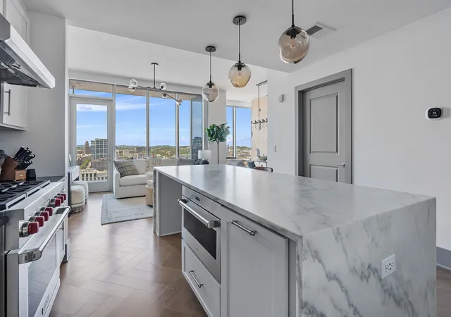 Photo 4 of Condo for sale at 1616 W End Ave #2011, Nashville, TN 37203 | MLS# 3208429 | Listing updated on 2026-09-14
