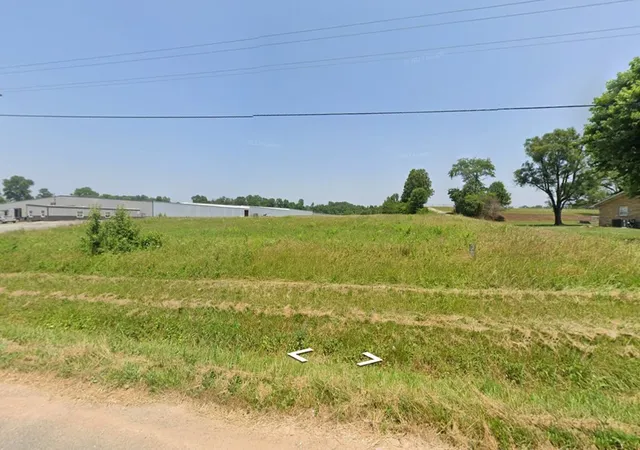 3rd image of 0 N Spring St, Sparta, TN 38583 | MLS# 3229974