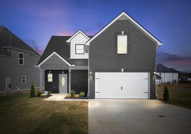 Photo 3 of Single family home for sale at 2531 Rafiki Dr, Clarksville, TN 37042 | MLS# 3211274 | Listing updated on 2026-08-20