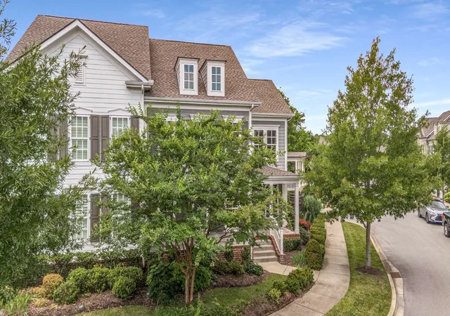 Photo 3 of Townhouse for sale at 5056 Donovan St, Franklin, TN 37064 | MLS# 3207955 | Listing updated on 2026-09-26
