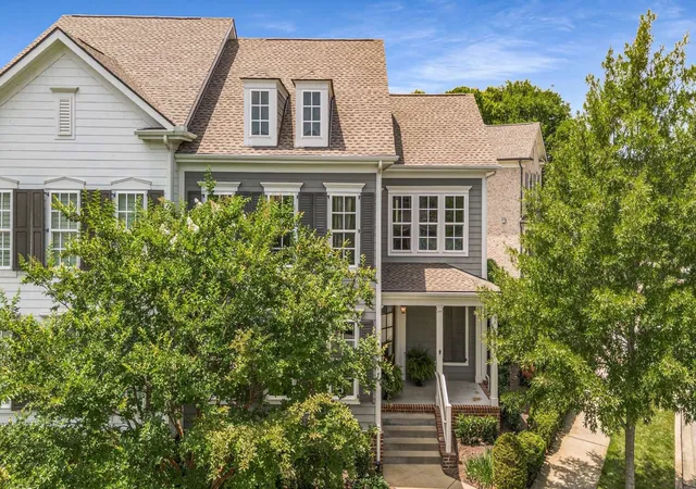 Photo 3 of Townhouse for sale at 5056 Donovan St, Franklin, TN 37064 | MLS# 3207955 | Listing updated on 2026-10-28