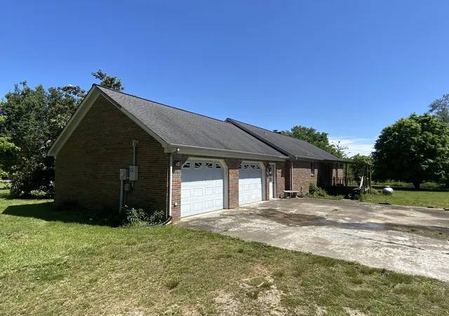 Homes for sale in Summertown, TN | 312 Corbin St, Summertown, TN 38483 | MLS# 3208008