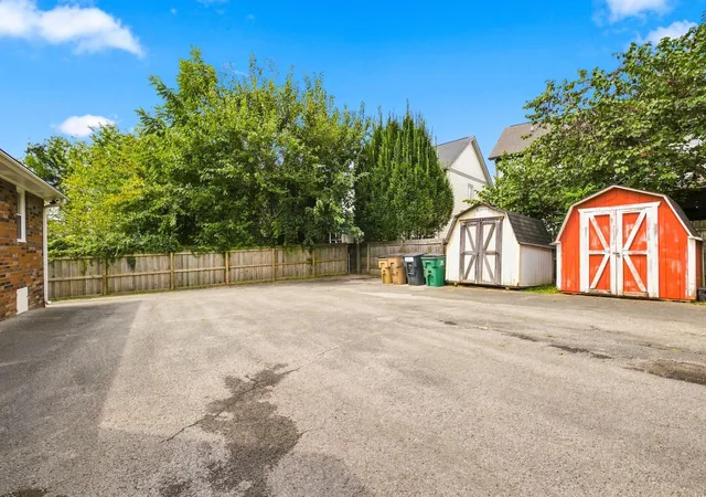 37th image of 2713 Eastland Ave, Nashville, TN 37206 | MLS# 3519273