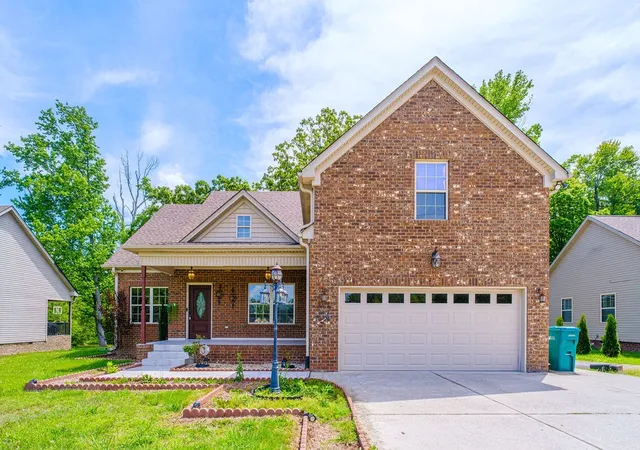 Homes for sale in White House, TN | 3319 Pleasant Grove Rd, White House, TN 37188 | MLS# 3210967
