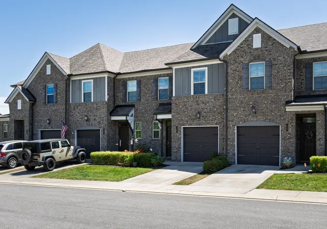 Homes for sale in Lebanon, TN | 118 Bluestem Ct, Lebanon, TN 37090 | MLS# 3208114