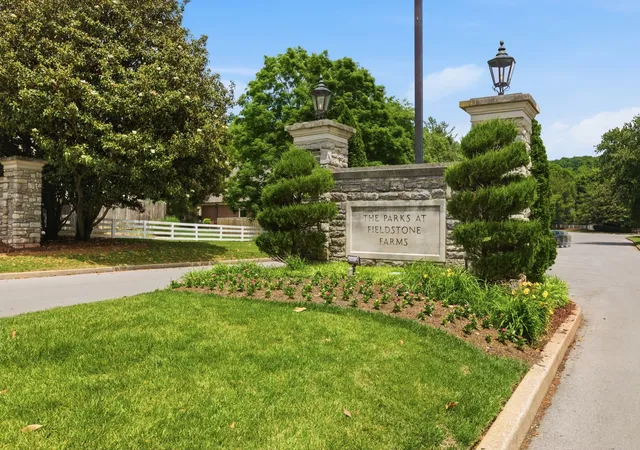 Photo 2 of Sale Pending at 609 Black Horse Pkwy, Franklin, TN 37069 | MLS# 3211093 | Listing updated on 2026-08-29