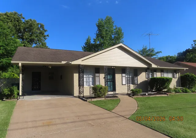 1st image of 36 Sweetbay Dr, Jackson, TN 38301 | MLS# 3527815