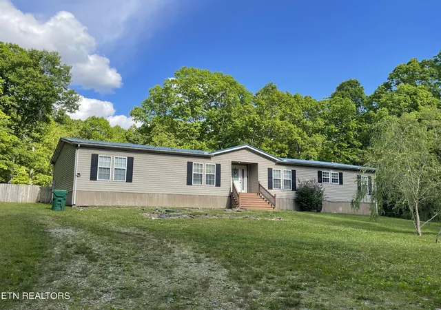 Photo 1 of Single family home for sale at 133 Thompson Rd, Crossville, TN 38571 | MLS# 3208076 | Listing updated on 2026-08-28