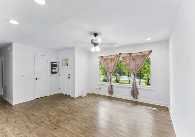 4th image of 300 Todd Ln, Smyrna, TN 37167 | MLS# 3210914