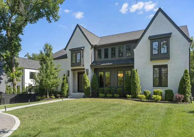 5th image of 935 Battery Ln, Nashville, TN 37220 | MLS# 3211078