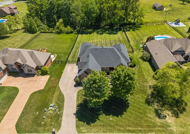 43rd image of 1038 Briarwood Dr, Cottontown, TN 37048 | MLS# 3220747