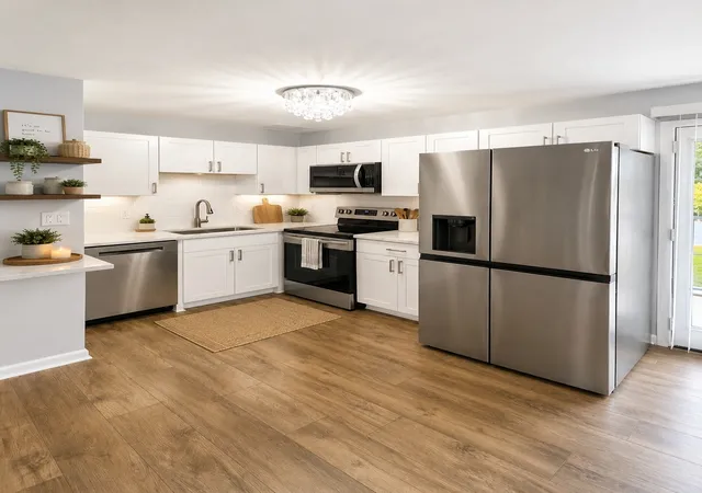 2nd image of 370 Wallace Rd, Nashville, TN 37211
