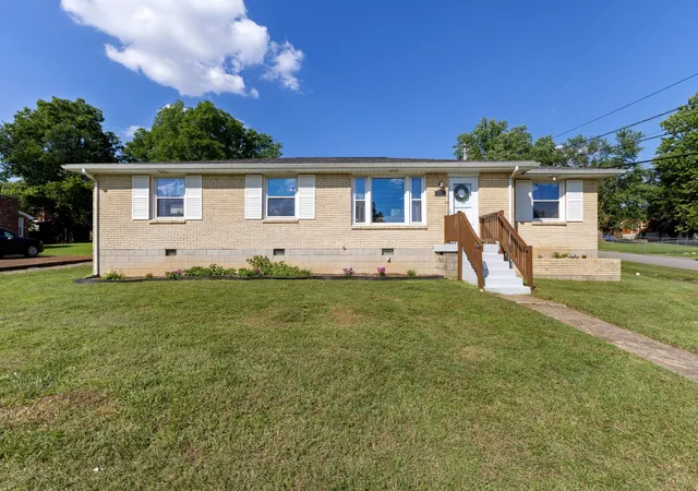 1st image of 227 Bonnaridge Dr, Hermitage, TN 37076 | MLS# 3242039
