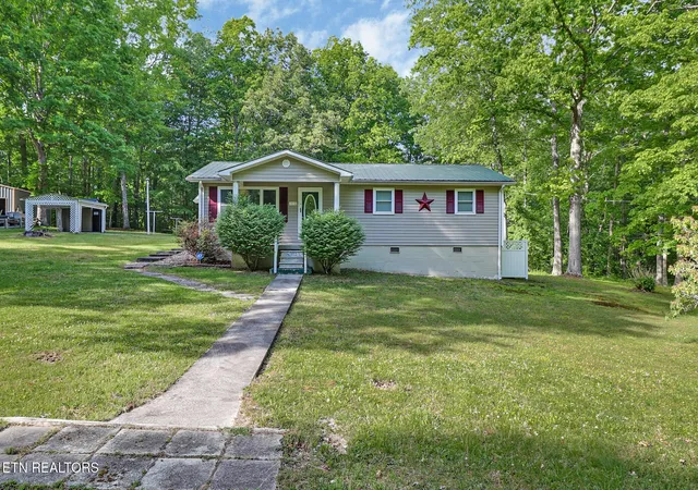 Photo 1 of Single family home for sale at 149 Horseshoe Cir, Jamestown, TN 38556 | MLS# 3208400 | Listing updated on 2026-09-17