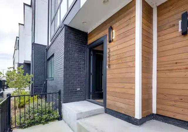 Photo 2 of Townhouse for sale at 3218 Charlotte Ave, Nashville, TN 37209 | MLS# 3211143 | Listing updated on 2026-05-14