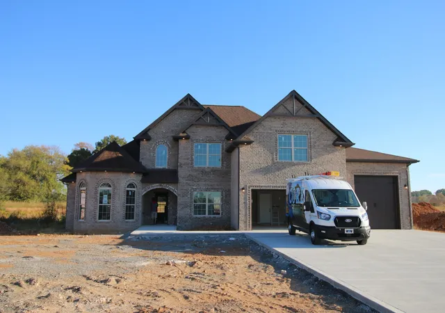 Photo 1 of Single family home for sale at 18 Wofford Ests, Clarksville, TN 37040 | MLS# 3218151 | Listing updated on 2026-10-28