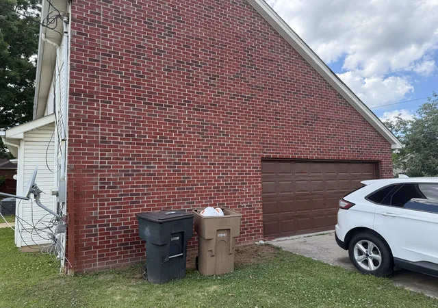 Photo 3 of Single family home for sale at 5453 Hickory Woods Dr, Antioch, TN 37013 | MLS# 3214462 | Listing updated on 2026-09-01