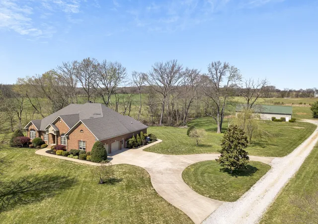 Photo 2 of Single family home for sale at 5144 Drake Rd, Cedar Hill, TN 37032 | MLS# 3211802 | Listing updated on 2026-09-28