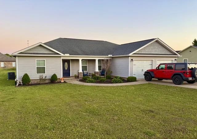 Homes for sale in Loretto, TN | 622 2Nd Ave S, Loretto, TN 38469 | MLS# 3211215