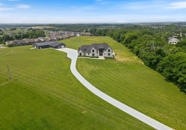 Homes for sale in Mount Juliet, TN | 2996 S Rutland Rd, Mount Juliet, TN 37122 | MLS# 3214446