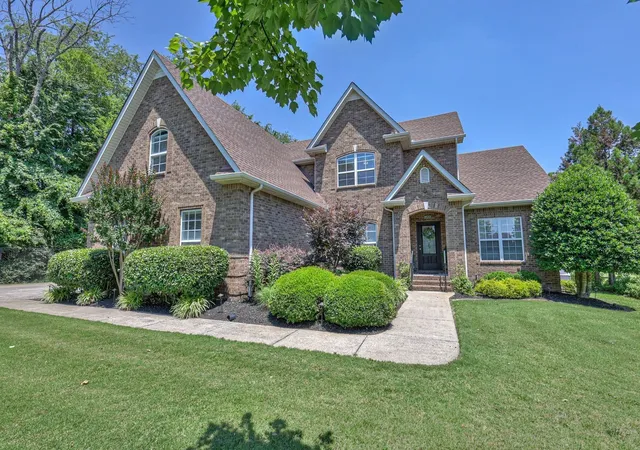 Photo 1 of Sale Pending at 3522 Salem Cvs Ln W, Murfreesboro, TN 37128 | MLS# 3211075 | Listing updated on 2026-08-18