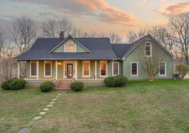 2nd image of 925 Bumpas Rd, Lawrenceburg, TN 38464 | MLS# 3211092