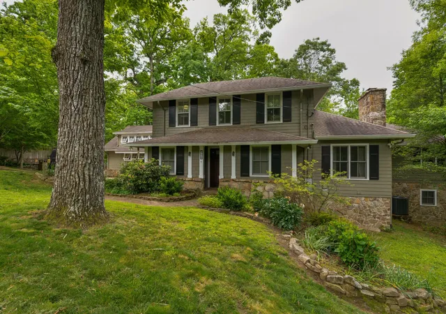 Homes for sale in Lookout Mountain, TN | 508 Scenic Hwy, Lookout Mountain, TN 37350 | MLS# 3211117