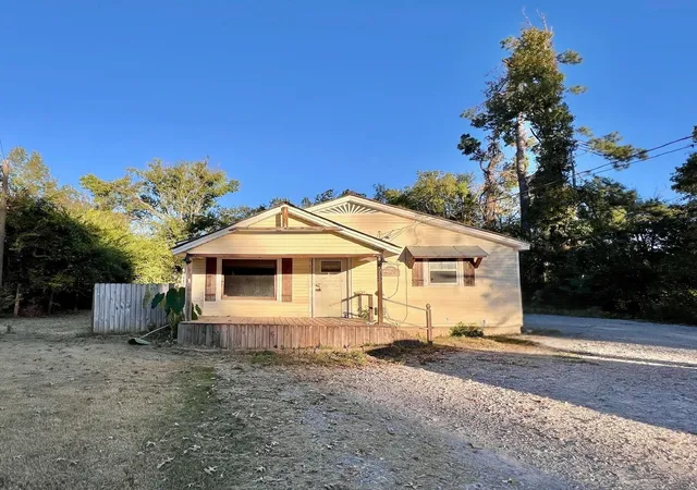 Photo 1 of Single family home for sale at 730 Cravens Dr, Savannah, TN 38372 | MLS# 3211137 | Listing updated on 2026-09-29