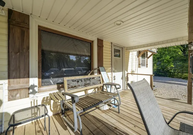 Homes for sale in Savannah, TN | 730 Cravens Dr, Savannah, TN 38372 | MLS# 3211137