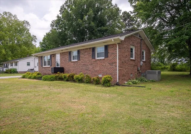 2nd image of 3417 Gimlet Rd, Lawrenceburg, TN 38464 | MLS# 3214202
