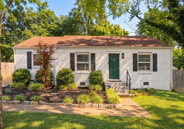 2nd image of 2809 Surrey Rd, Nashville, TN 37214 | MLS# 3219693