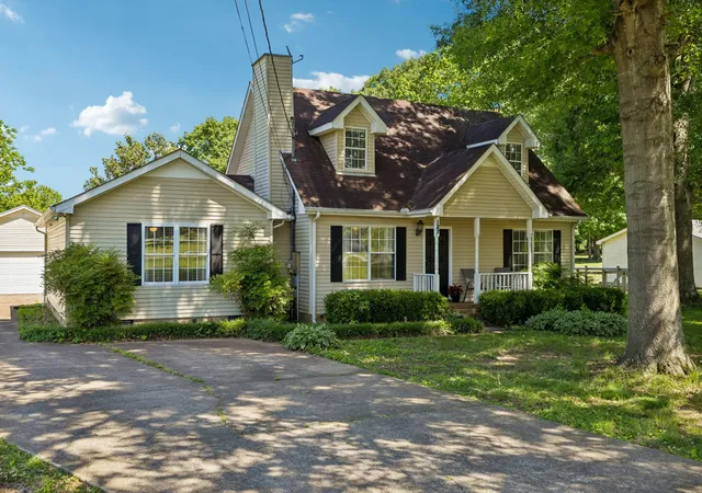 Homes for sale in Unionville, TN | 127 Deer Point Rd, Unionville, TN 37180 | MLS# 3211553