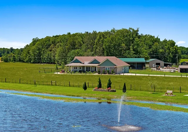 Photo 1 of Sale Pending at 1004 Dry Crk Rd, Smithville, TN 37166 | MLS# 3211721 | Listing updated on 2026-09-04