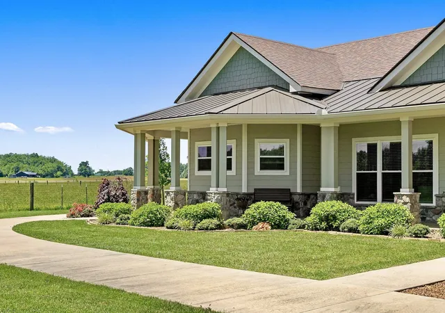 Photo 2 of Sale Pending at 1004 Dry Crk Rd, Smithville, TN 37166 | MLS# 3211721 | Listing updated on 2026-09-04