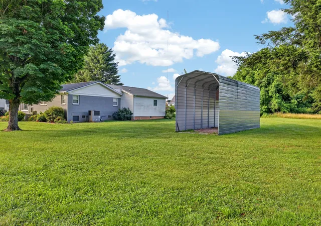 Homes for sale in Winchester, TN | 204 Homeward Ave, Winchester, TN 37398 | MLS# 3225870