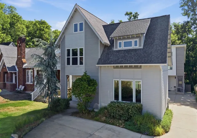 1st image of 1810a Allison Pl, Nashville, TN 37203 | MLS# 3214456