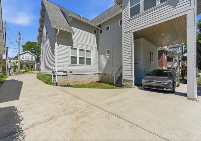 4th image of 1810A Allison Pl, Nashville, TN 37203 | MLS# 3214456