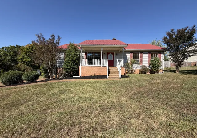 Photo 1 of Single family home for sale at 1037 Shadowbrook Dr, Greenbrier, TN 37073 | MLS# 3211667 | Listing updated on 2026-10-30