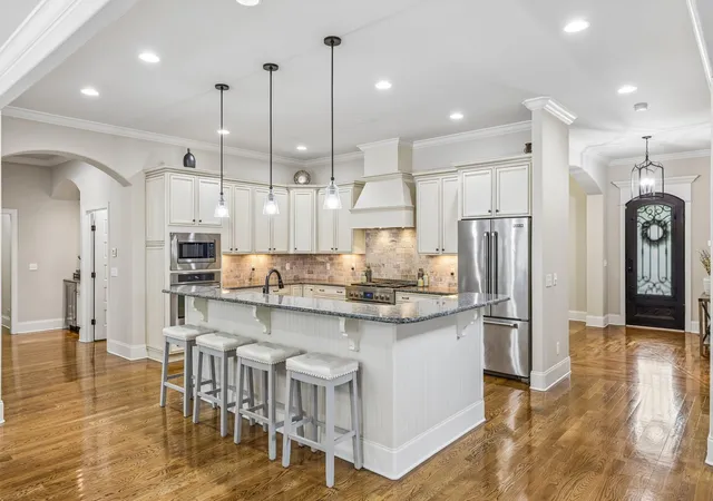 Photo 3 of Single family home for sale at 4001 Wallace Ln, Nashville, TN 37215 | MLS# 3221843 | Listing updated on 2026-08-19